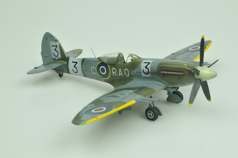 1/72 Spitfire Mk.22 | Hobby Sense