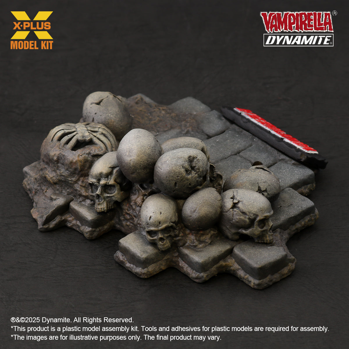 X-Plus 1/8 Vampirella Jose Gonzalez Edition - Hobby Sense