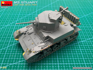 1/35 M3 Stuart Light Tank, Initial Prod. - Hobby Sense