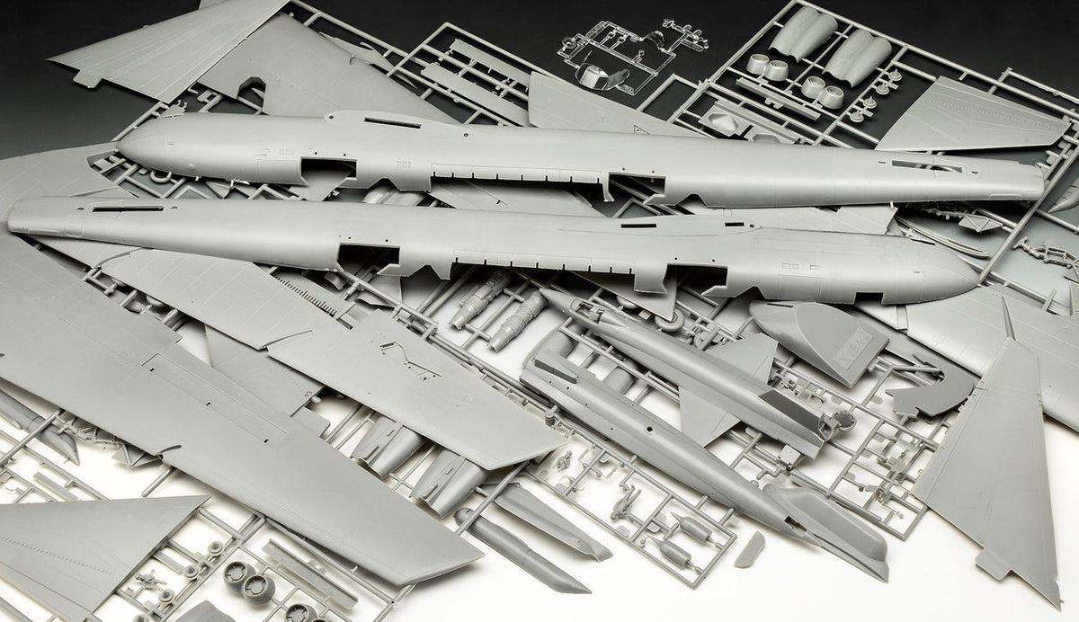 Revell 1/72 Boeing NB-52 & X-15, Platinum Edition