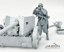 1/16  WWII German Field Commander. Resin