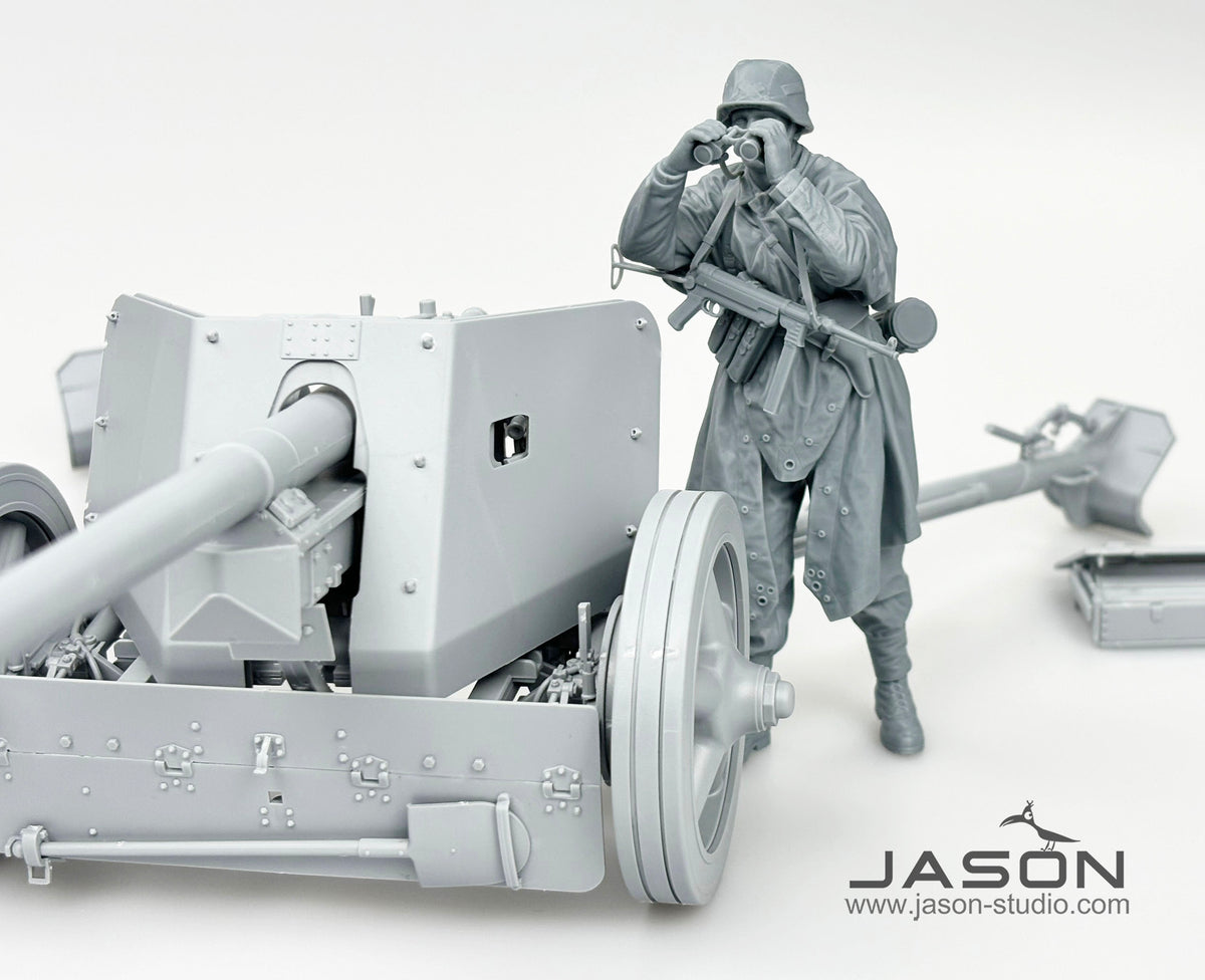 1/16  WWII German Field Commander. Resin - Hobby Sense