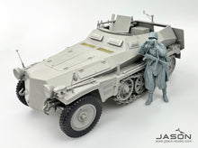 1/16  WWII German Field Commander. Resin