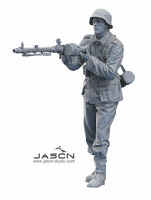 1/16 German Sd.Kfz. 250/1 Ausf.A Half Track Gunner, Resin