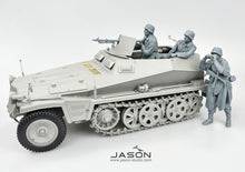 1/16 German Sd.Kfz. 250/1 Ausf.A Halftrack Crew. Resin