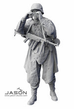 1/16  WWII German Field Commander. Resin