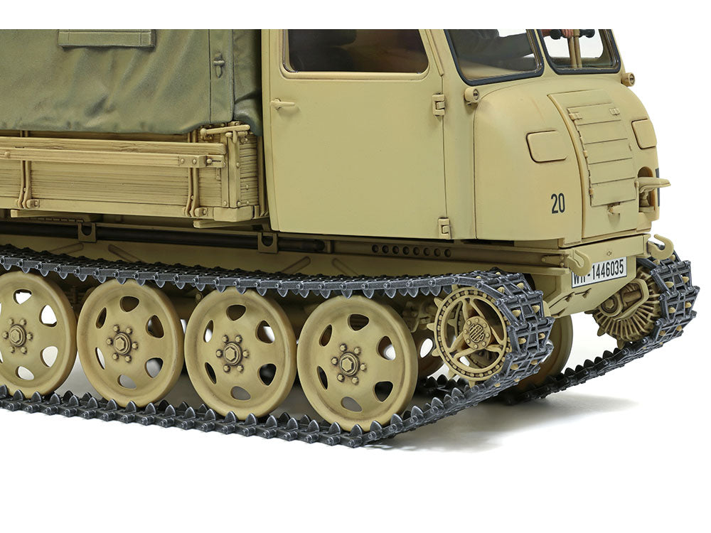 Tamiya 1/35 German Tractor RSO/01