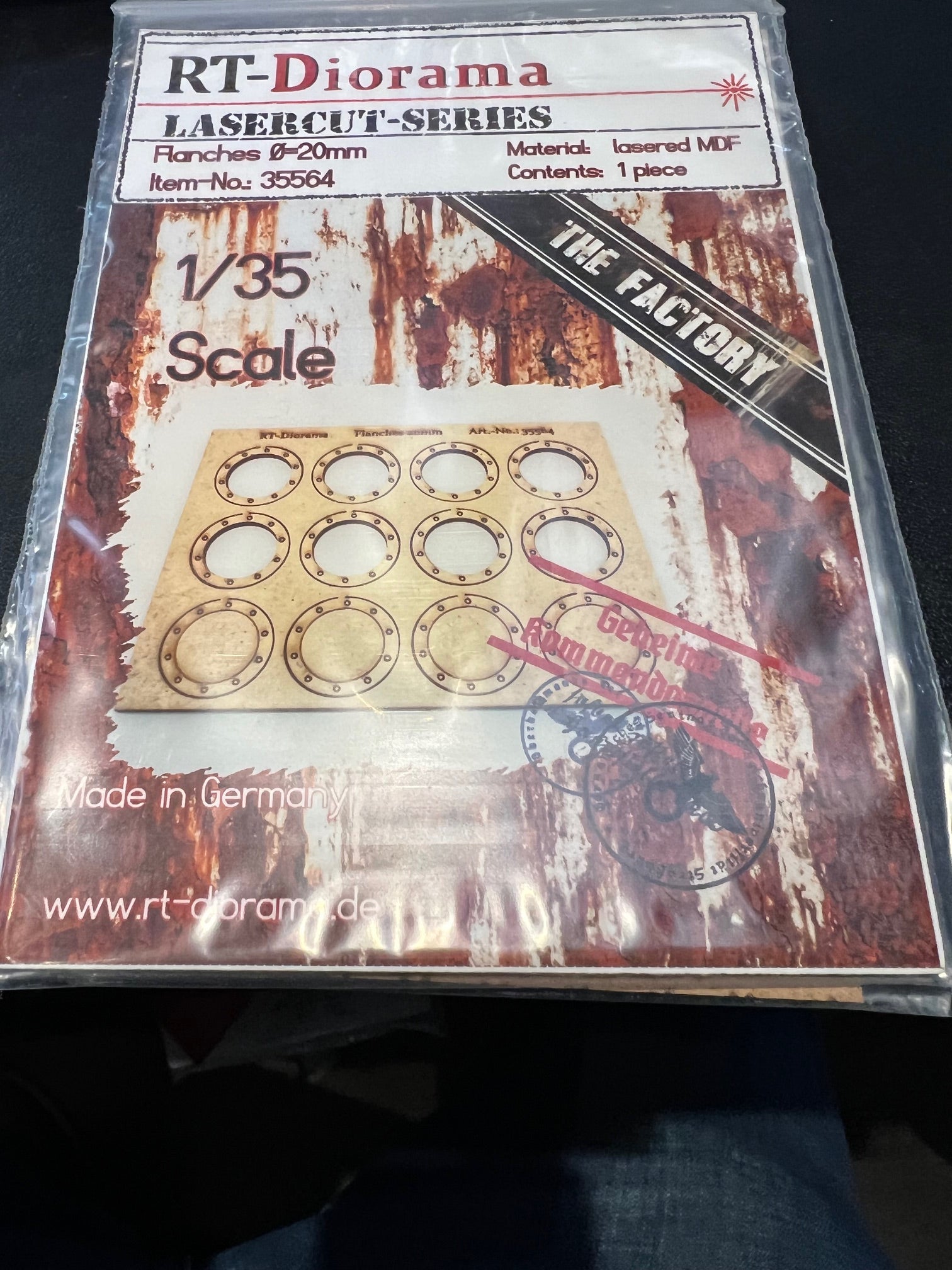 RT Diorama 1/35 Pipe Flanges 12mm (12 pieces) - Hobby Sense