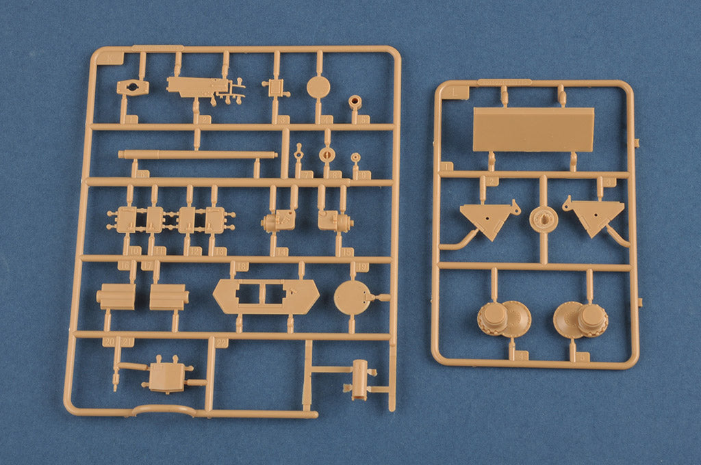 1/35 German Pz.Kpfw.III/IV auf Einheitsfahrgestell (Small Turret) - Hobby Sense