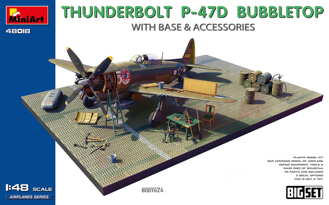 1/48 Thunderbolt P47D Bubbletop With Base and Accessories