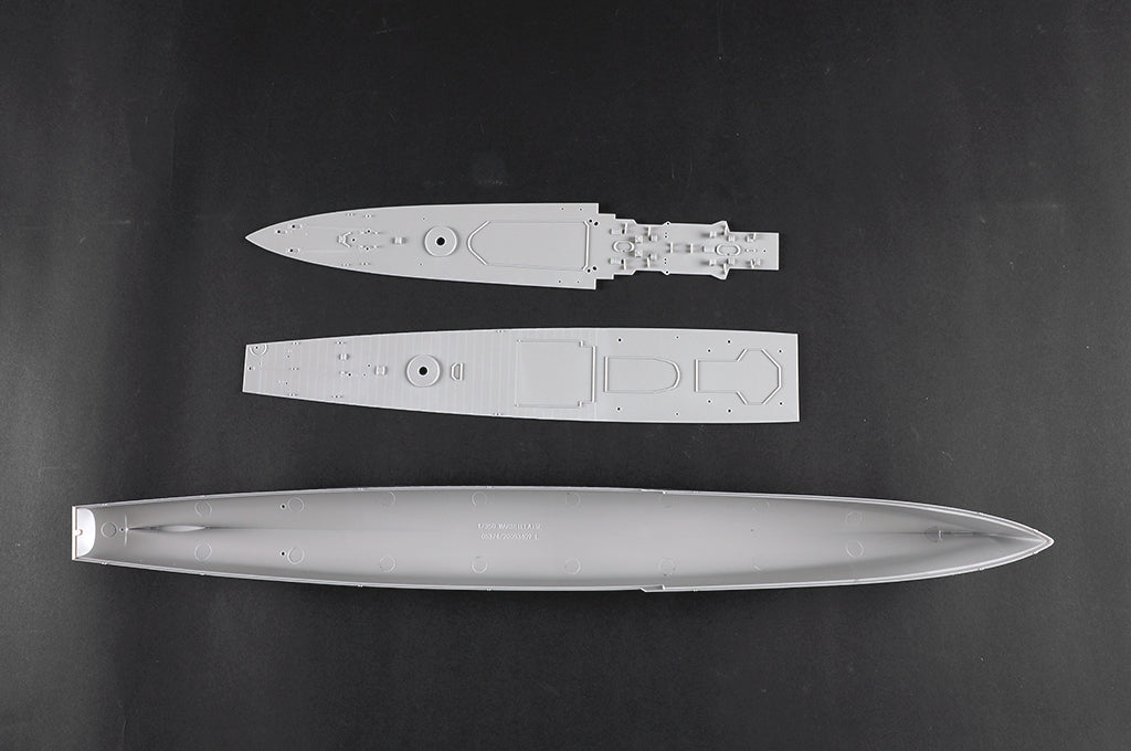 1/350 French Light Cruiser Marseillaise - Hobby Sense