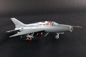 1/48 JJ 7A Trainer - Hobby Sense