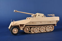 1/16 Sd.Kfz. 251/22 Ausf. D - Hobby Sense