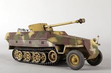 1/16 Sd.Kfz. 251/22 Ausf. D - Hobby Sense