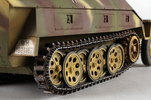 1/16 Sd.Kfz. 251/22 Ausf. D - Hobby Sense