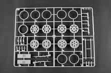 1/16 Sd.Kfz. 251/22 Ausf. D - Hobby Sense