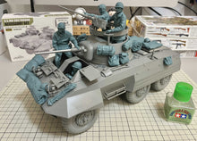 1/16 US M8 Greyhound Crew, RESIN - Hobby Sense