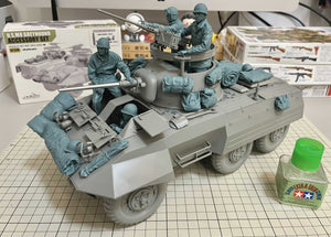 1/16 US M8 Greyhound Crew, RESIN - Hobby Sense