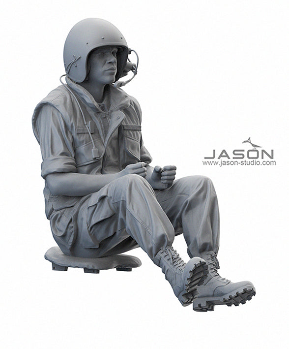 1/16 M113 Armored Personnel Carrier Driver, RESIN+3D - Hobby Sense