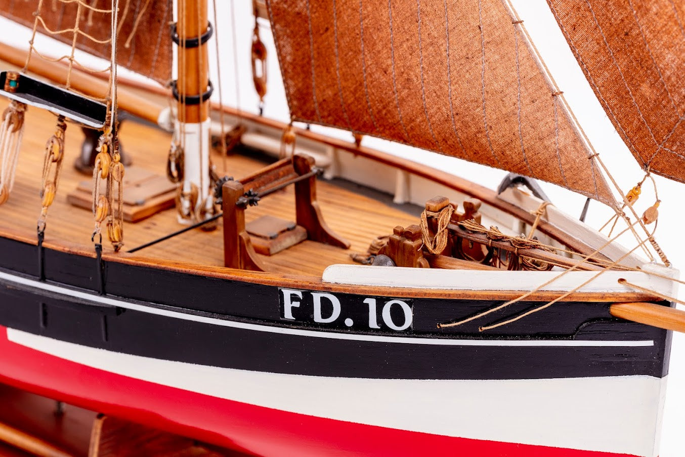 1/50 FD 10 Arnanes Fishing Yawl - Hobby Sense