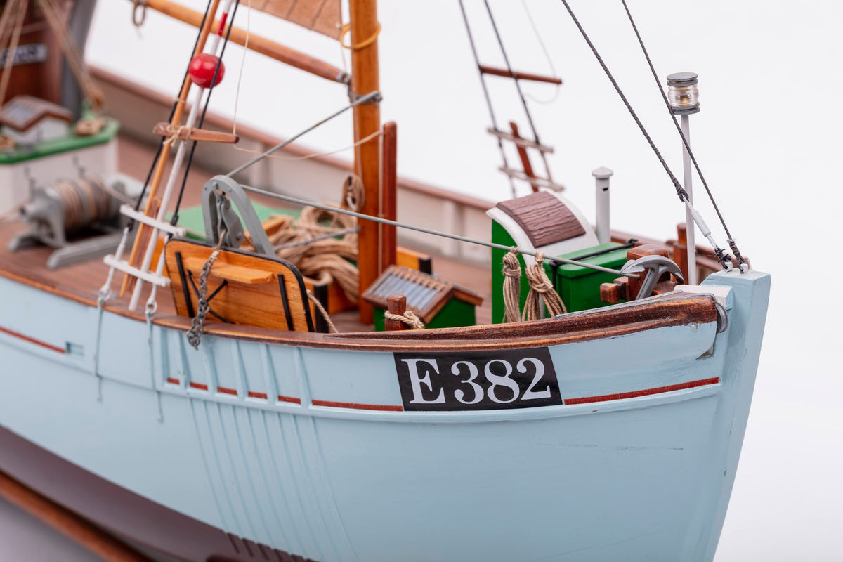 1/33 Fishing Boat Mary Ann - Hobby Sense