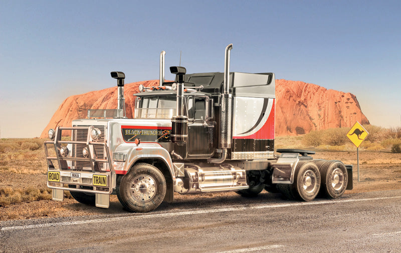 Italeri 1/24 Black Thunder Australian Truck
