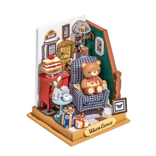 Holiday Living Room DIY Miniature House - Hobby Sense