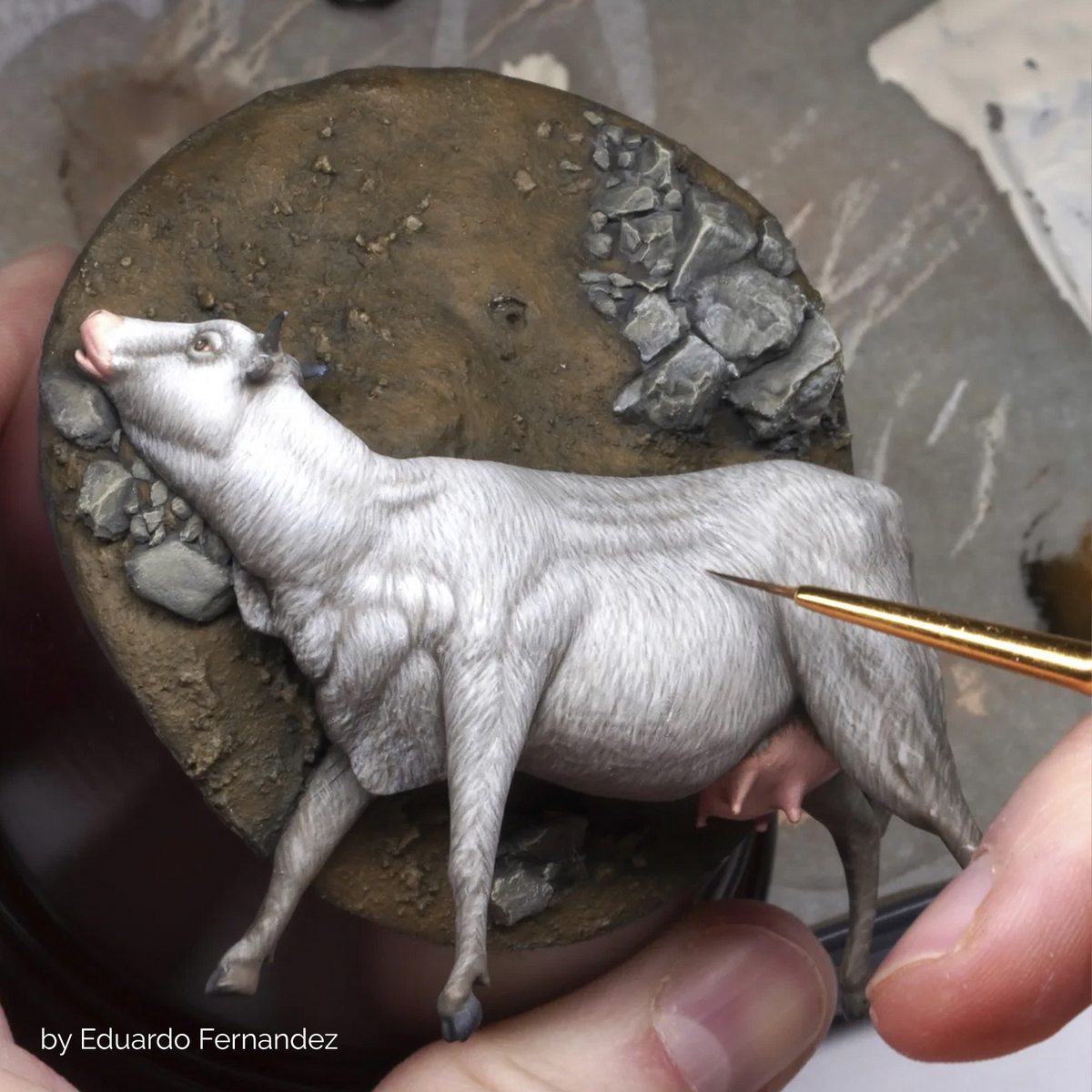 RT Diorama 1/35 Cow Carcass - Hobby Sense
