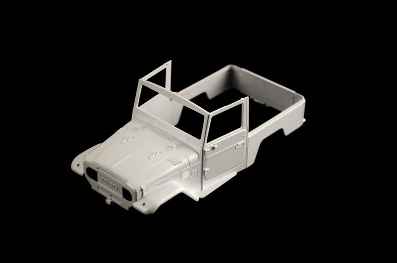 Italeri 1/24 Toyota Land Cruiser Safari - Hobby Sense