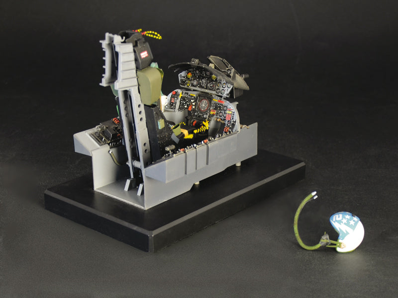1/12 F104 G Cockpit - Hobby Sense