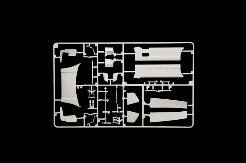 Italeri 1/24 Volvo FH16 Medium Roof - Hobby Sense