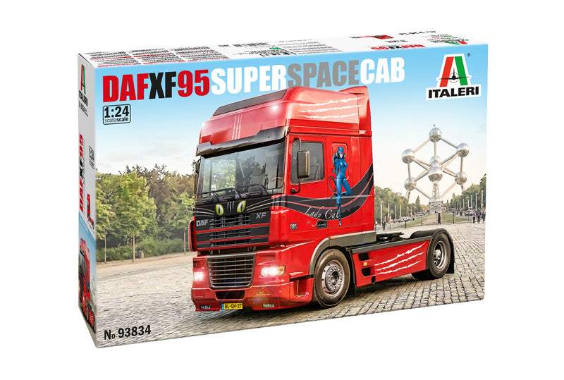 Italeri 1/24 DAF XF95 Super Space Cab