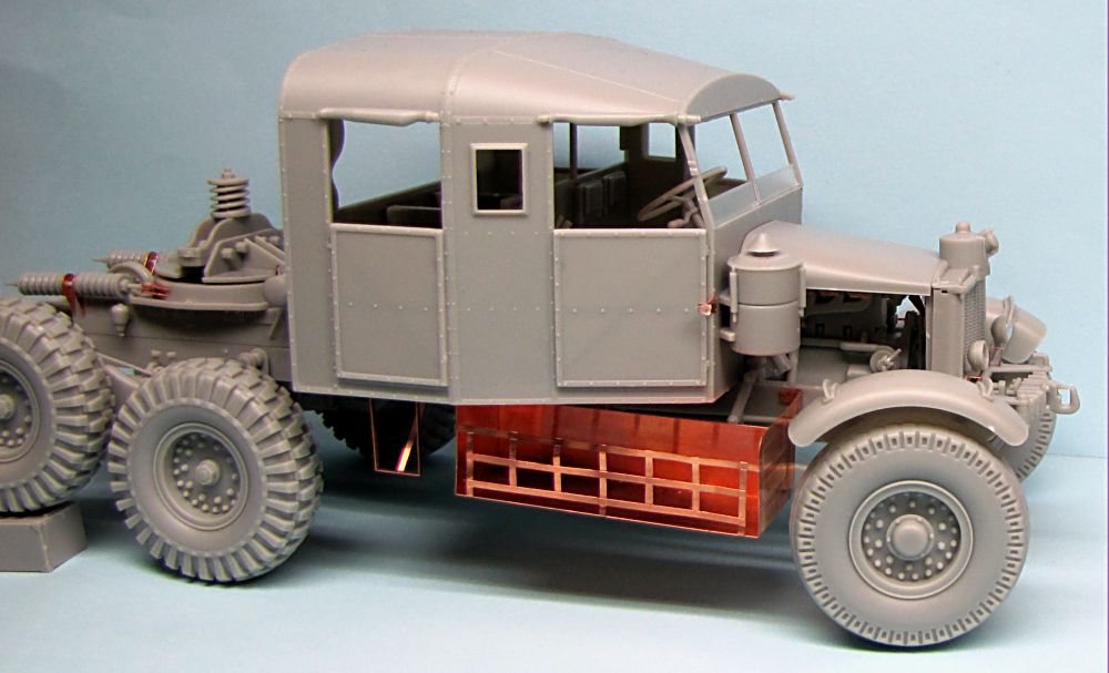 Thunder Model 1/35 British Scammell Pioneer TRMU30/TRCU30 Tank Transporter 30 ton