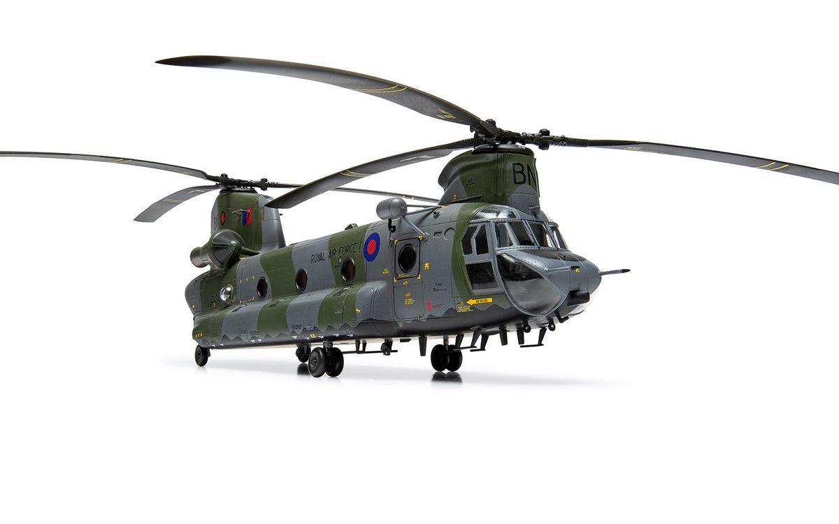 1/72 Boeing Chinook HC.1 - Hobby Sense