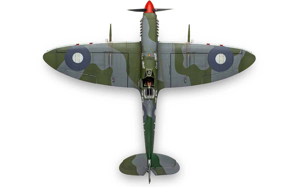 1/24 Supermarine Spitfire Mk.VIII - Hobby Sense