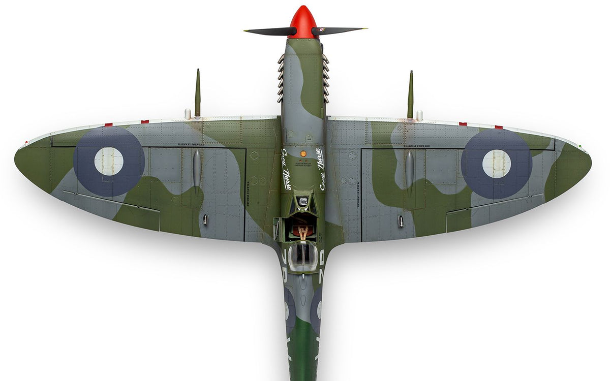 1/24 Supermarine Spitfire Mk.VIII - Hobby Sense