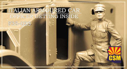 1/35 Italian Armoured Car Officer Getting Inside, resin - Hobby Sense