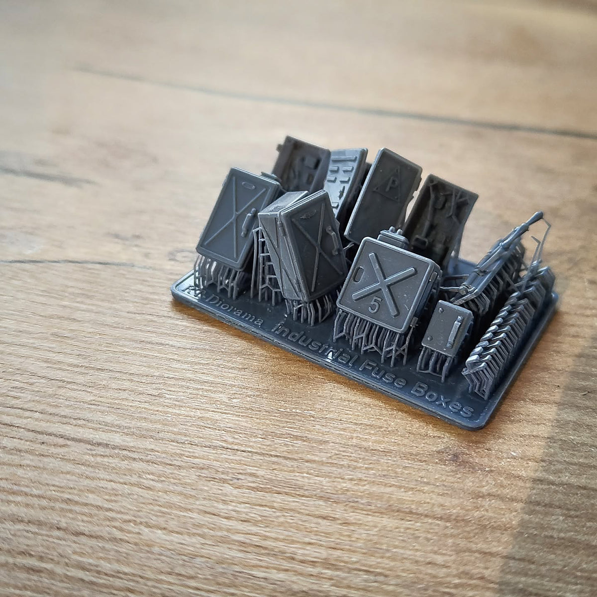 RT Diorama 1/35 Industrial Fuse Boxes - Hobby Sense