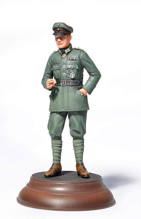 1/16 Ernst Udet. WW1 Flying Ace - Hobby Sense