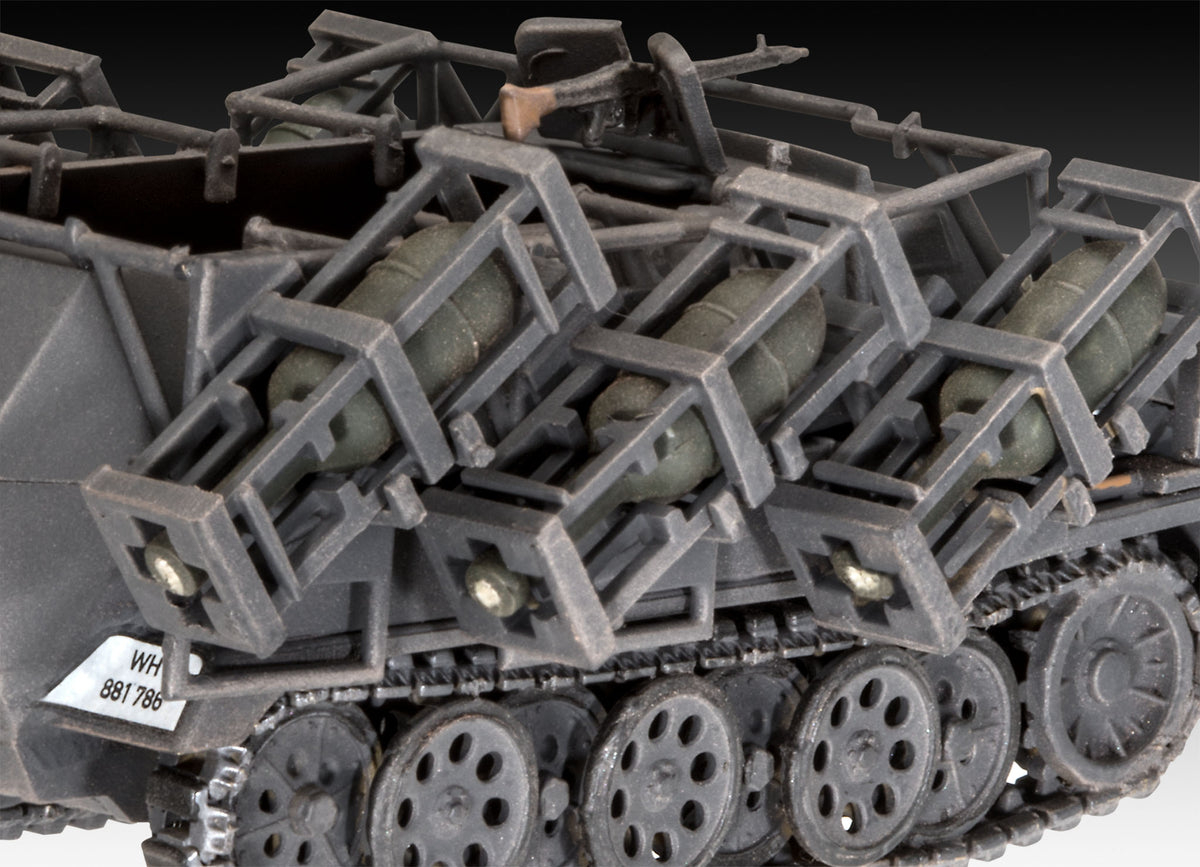 1/72 Sd.Kfz. 251/1 Ausf. C + Wurfr. 4 - Hobby Sense
