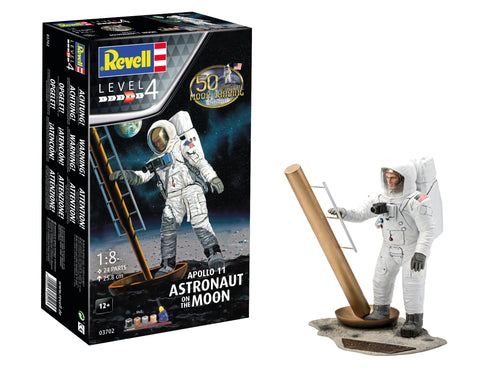 1/8 Apollo 11 Astronaut on the Moon - Hobby Sense