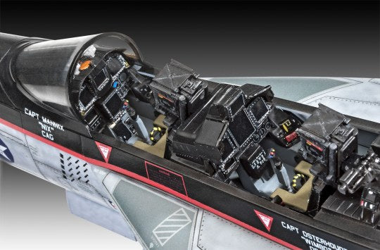 1/32 FA 18F Super Hornet - Hobby Sense