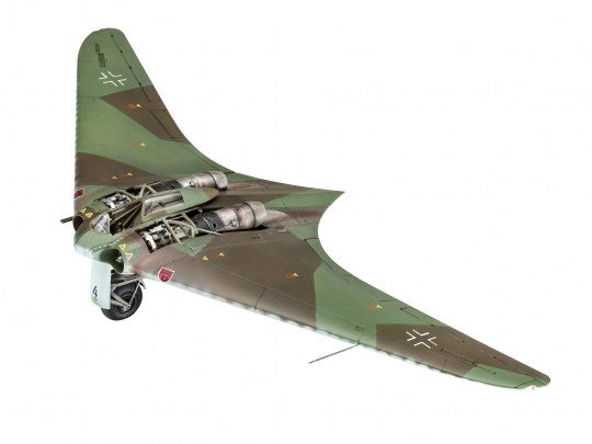 1/48 Horten Go229 A - Hobby Sense