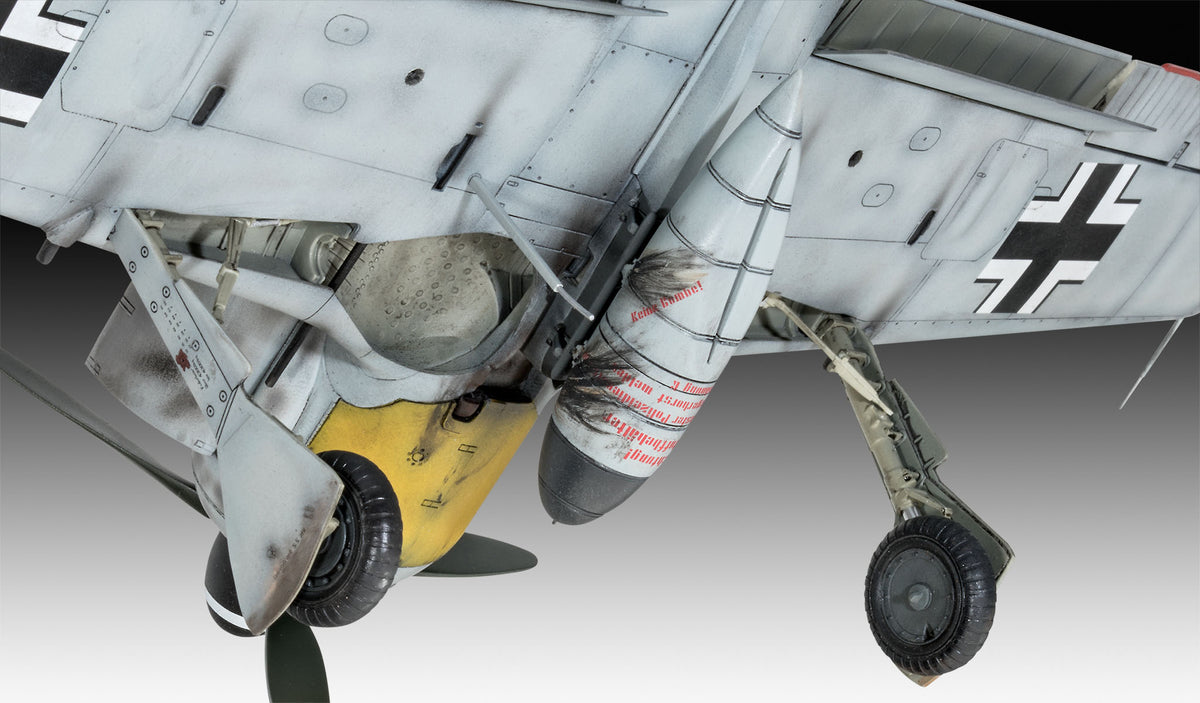 1/32 Focke Wulf Fw190 A-8 Sturmbock - Hobby Sense