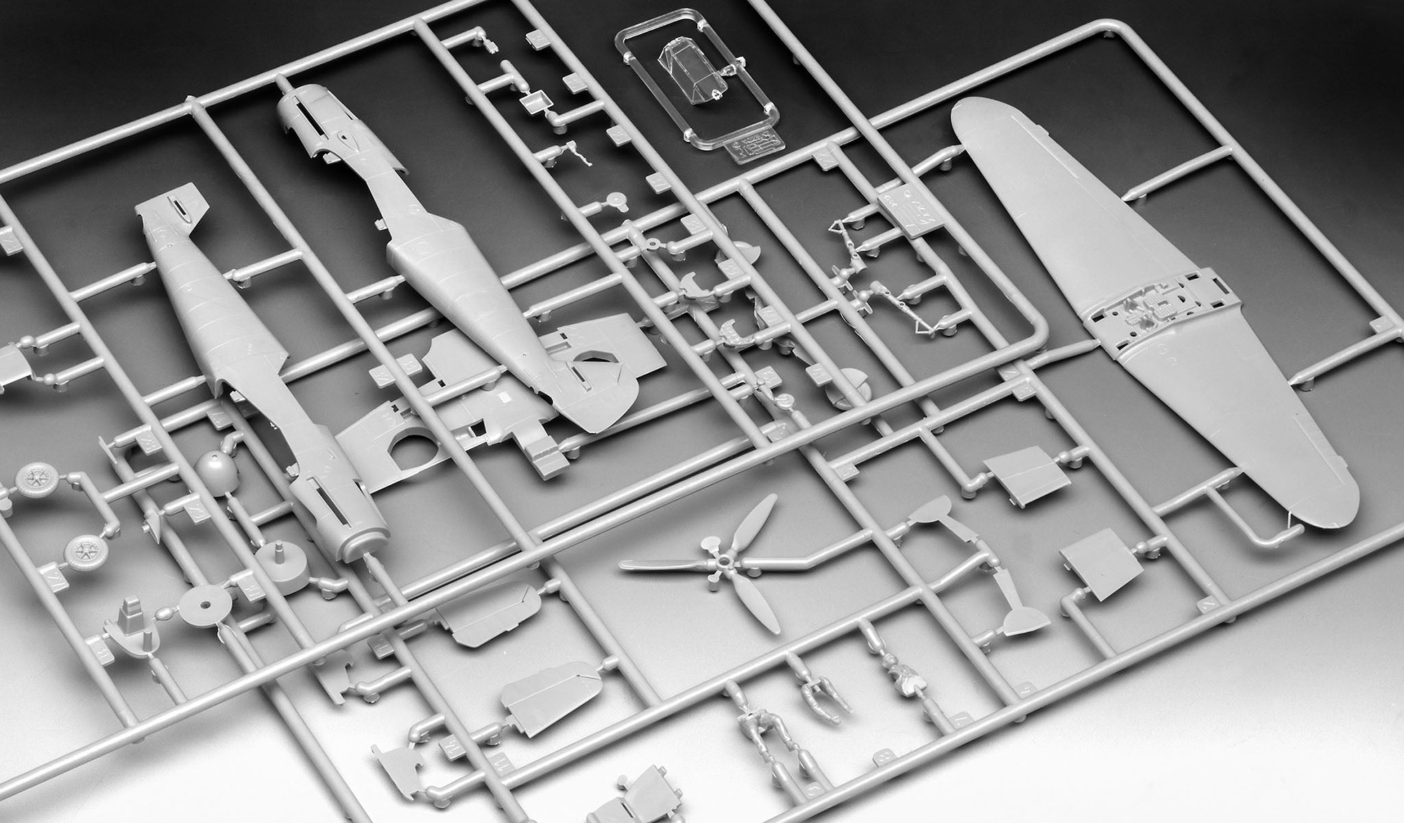 1/72 Messerschmitt Bf109 F-2 - Hobby Sense