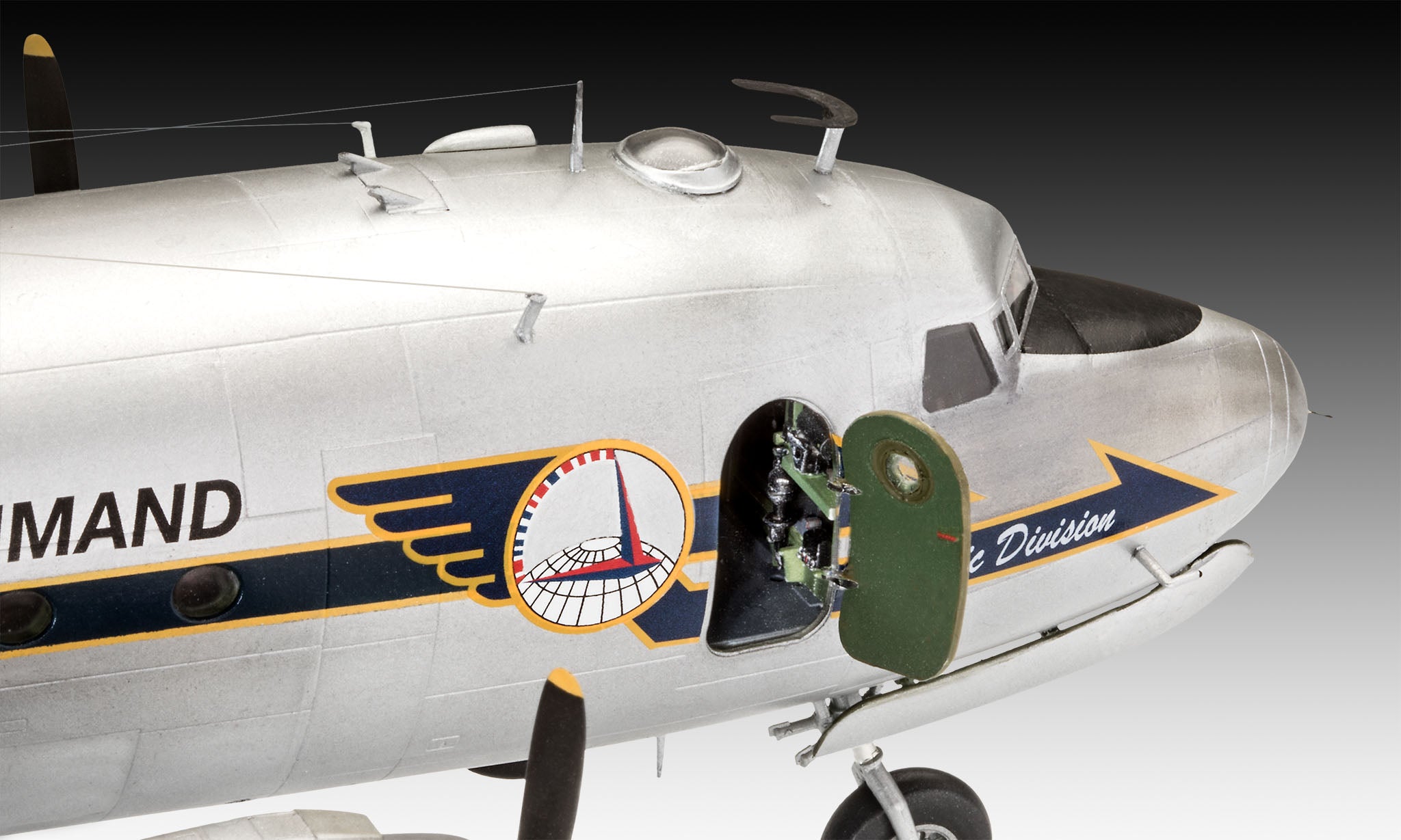1/72 C54D Skymaster Berlin Airlift 70th Anniversary - Hobby Sense
