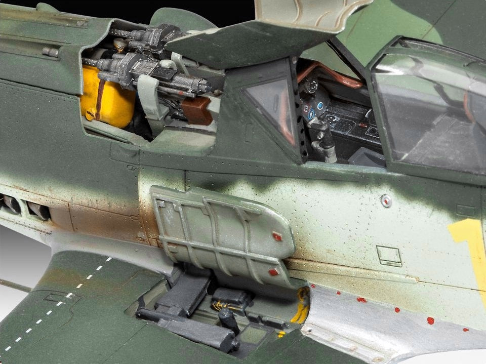 1/48 Focke Wulf Fw190D-9 - Hobby Sense