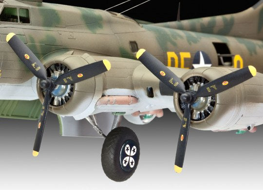 1/72 B-17F Memphis Belle - Hobby Sense