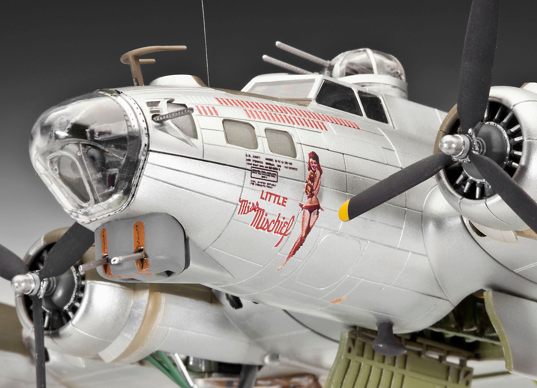 1/72 B17G Flying Fortress - Hobby Sense