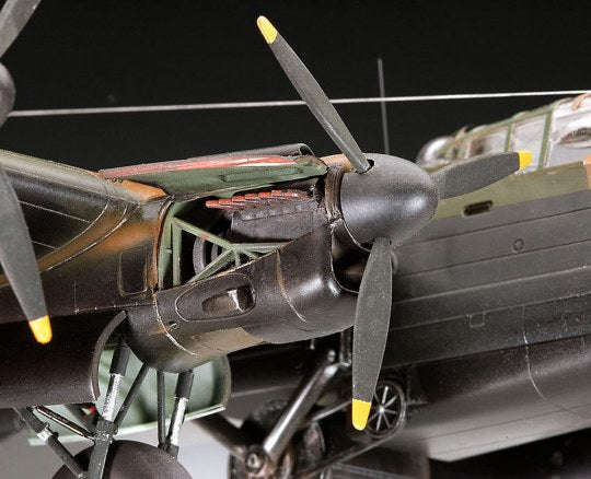 1/72 Avro Lancaster B.III DAMBUSTERS - Hobby Sense